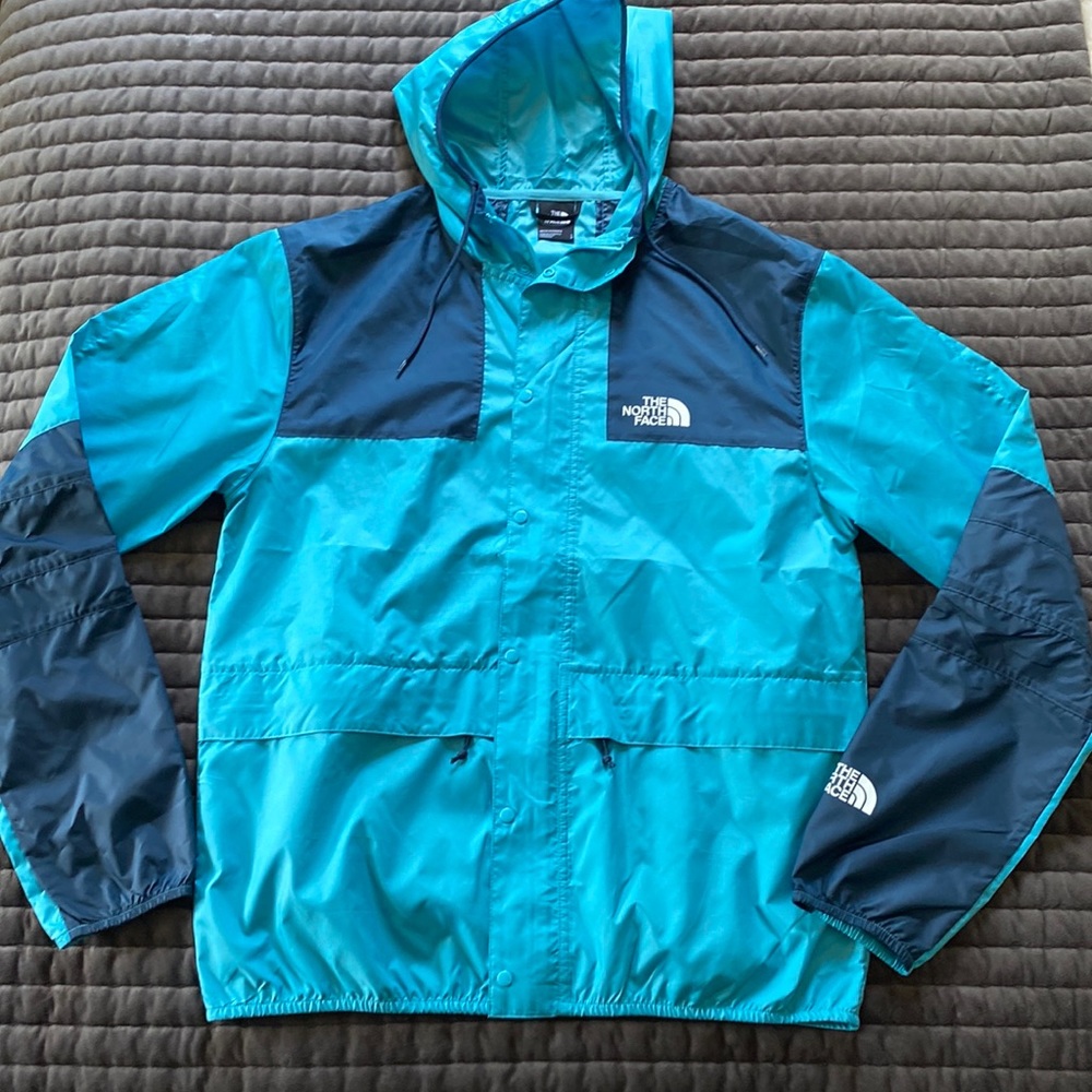 The North Face light weight Mountain Jacket. Size Large